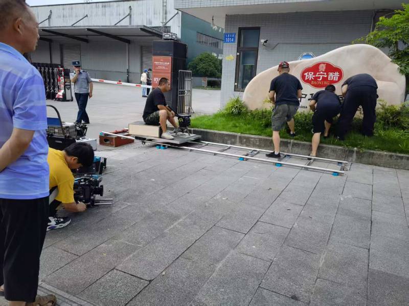 乌海广告片拍摄公司核心优势：全流程服务，让品牌广告片省心更出彩