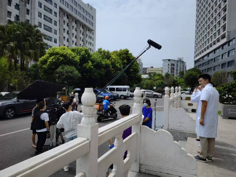 乌海广告片拍摄公司低成本实现高规格制作的诀窍
